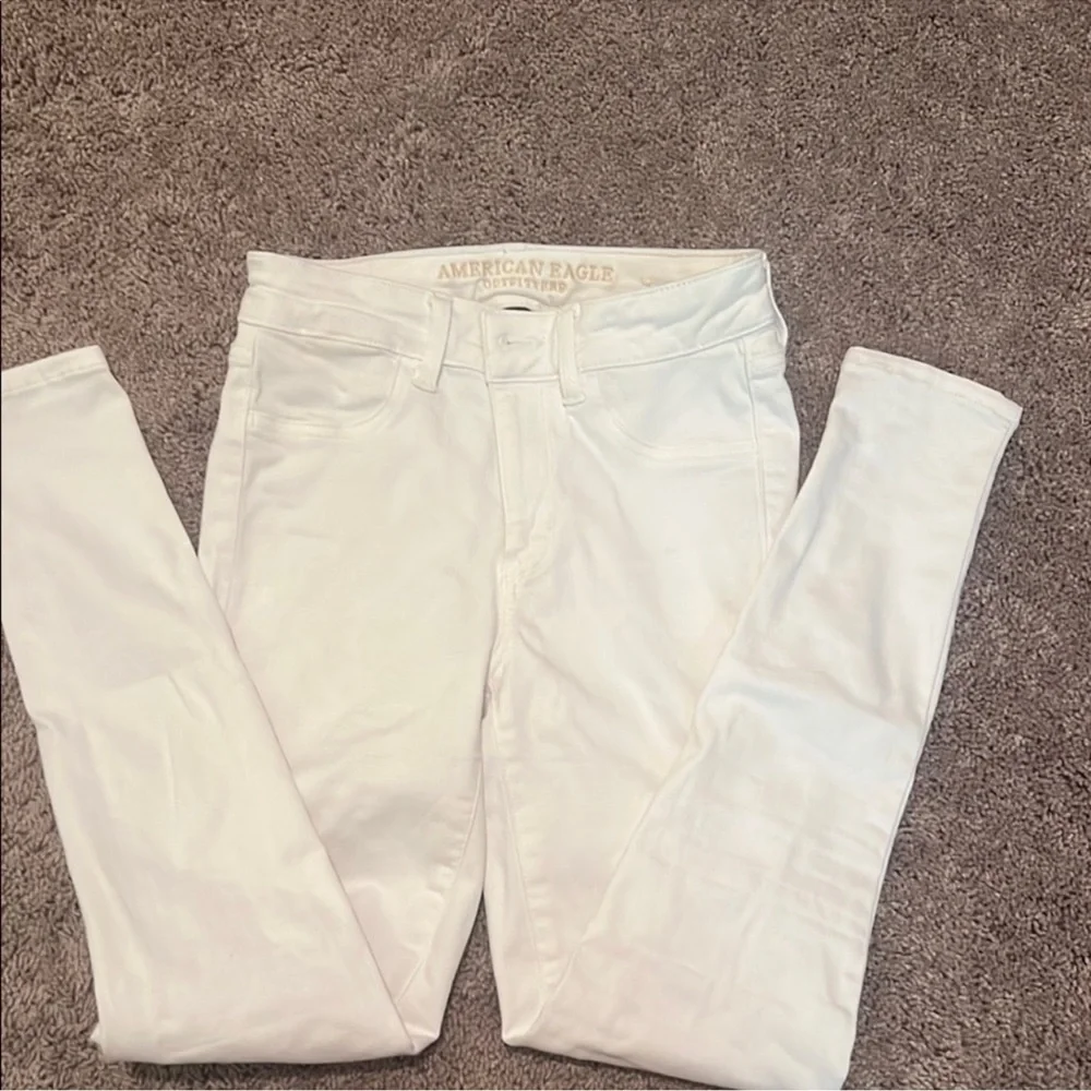 American Eagle Outfitters White Stretch Jeans - Picture 4 of 4